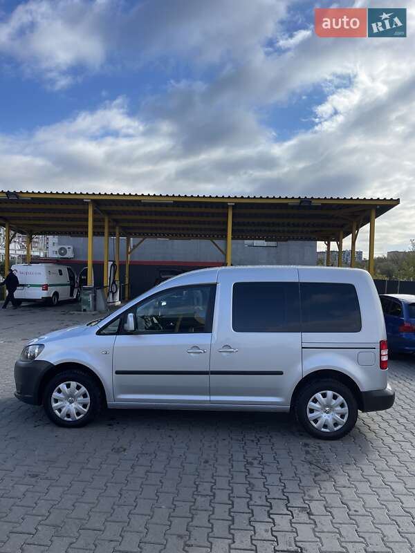 Минивэн Volkswagen Caddy 2011 в Хмельницком