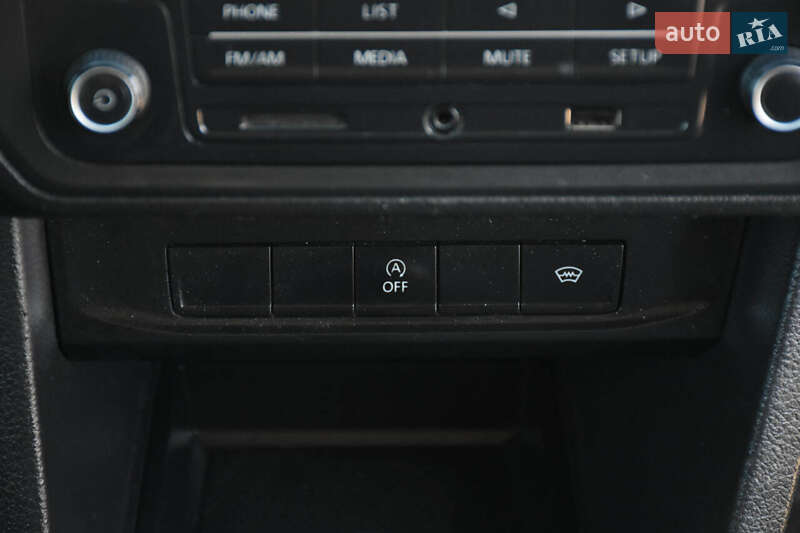 Мінівен Volkswagen Caddy 2016 в Рівному