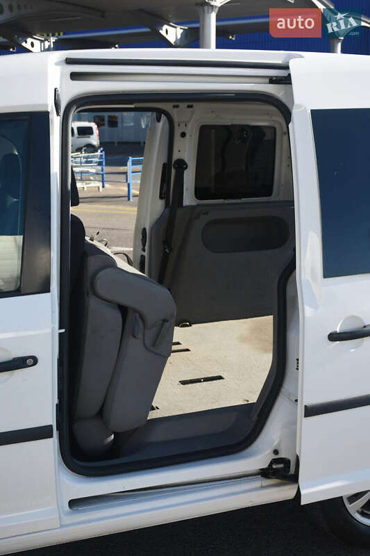 Мінівен Volkswagen Caddy 2016 в Рівному