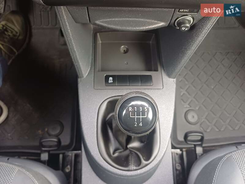 Мінівен Volkswagen Caddy 2013 в Ковелі фото 16 Мінівен Volkswagen Caddy 2013 в Ковелі