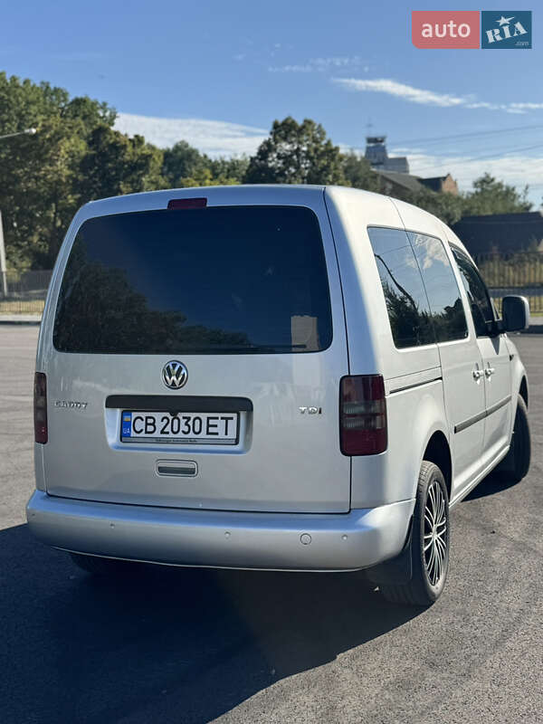 Минивэн Volkswagen Caddy 2012 в Коропе фото 4 Минивэн Volkswagen Caddy 2012 в Коропе