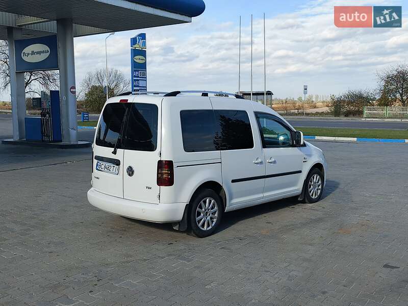 Минивэн Volkswagen Caddy 2010 в Жовкве