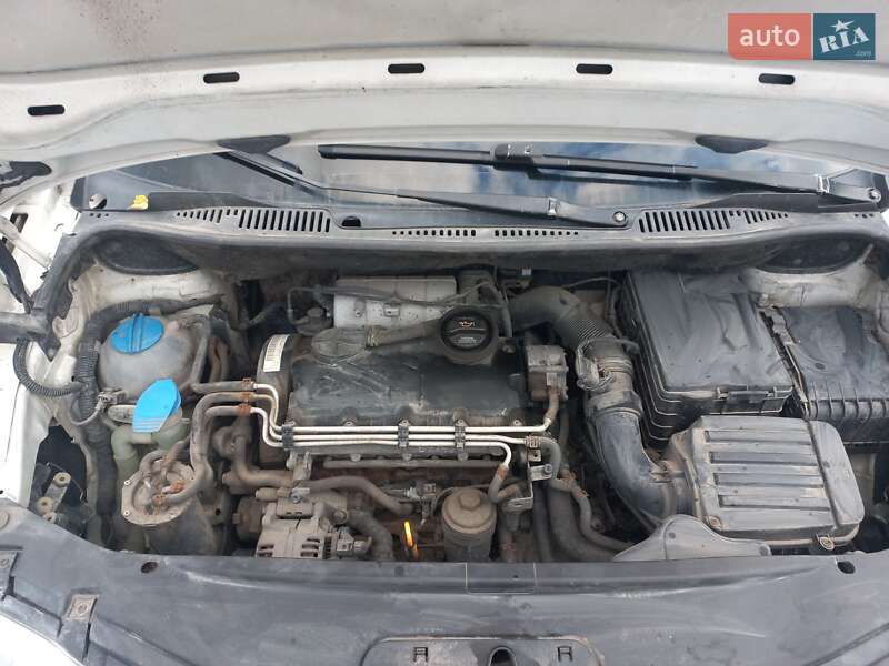 Грузовой фургон Volkswagen Caddy 2007 в Ивано-Франковске фото 16 Грузовой фургон Volkswagen Caddy 2007 в Ивано-Франковске
