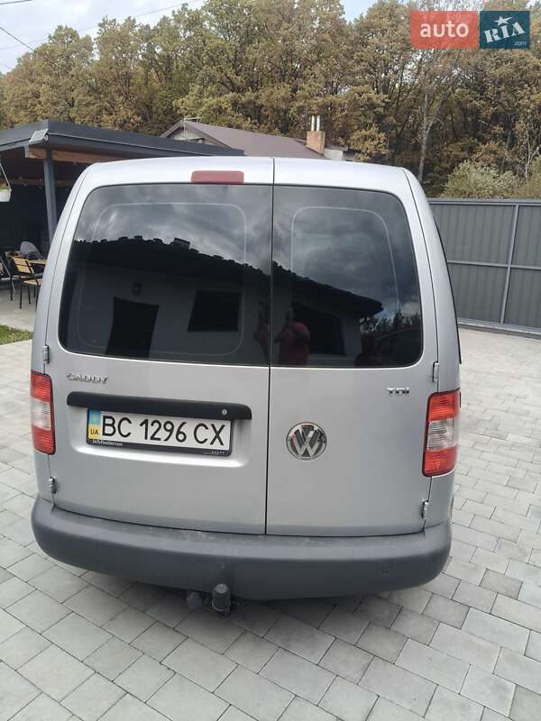 Минивэн Volkswagen Caddy 2006 в Комарному фото 7 Минивэн Volkswagen Caddy 2006 в Комарному