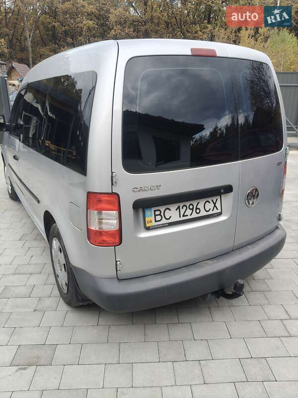 Минивэн Volkswagen Caddy 2006 в Комарному фото 11 Минивэн Volkswagen Caddy 2006 в Комарному