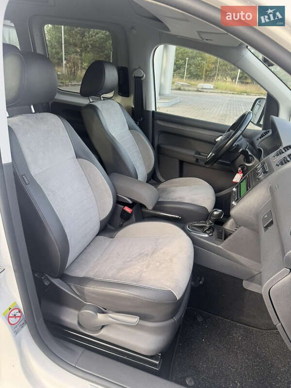 Минивэн Volkswagen Caddy 2013 в Львове