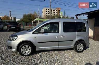 Минивэн Volkswagen Caddy 2010 в Черновцах