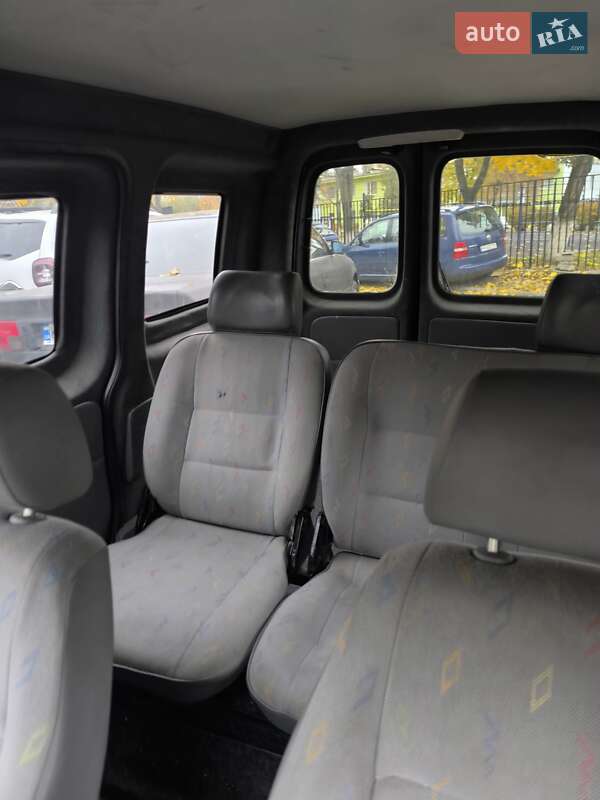 Минивэн Volkswagen Caddy 2006 в Киеве фото 8 Минивэн Volkswagen Caddy 2006 в Киеве