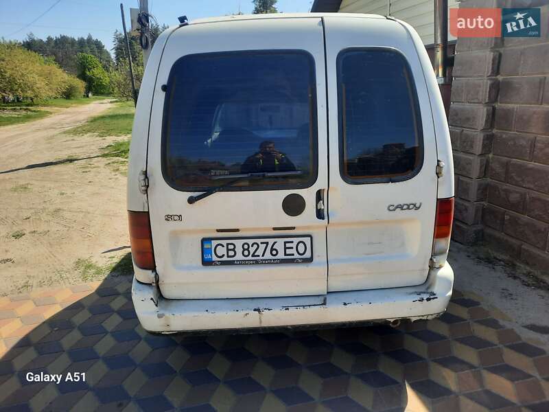 Грузовой фургон Volkswagen Caddy 2002 в Прилуках
