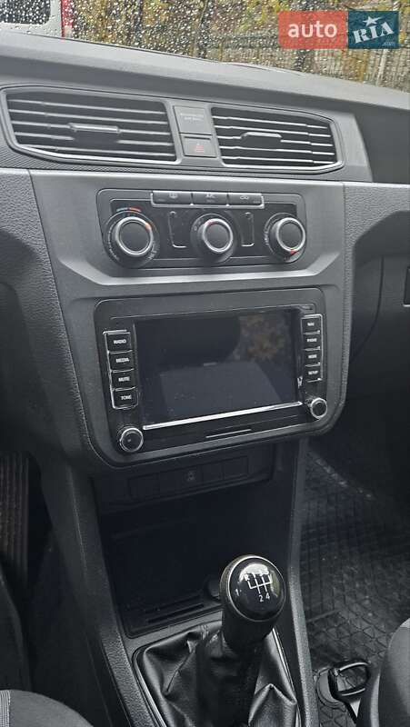 Минивэн Volkswagen Caddy 2017 в Ровно фото 10 Минивэн Volkswagen Caddy 2017 в Ровно