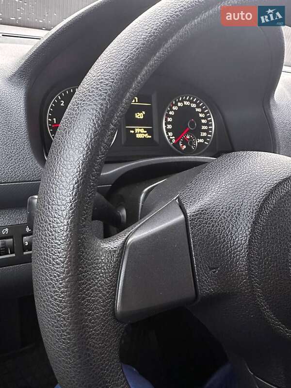 Мінівен Volkswagen Caddy 2014 в Сарнах