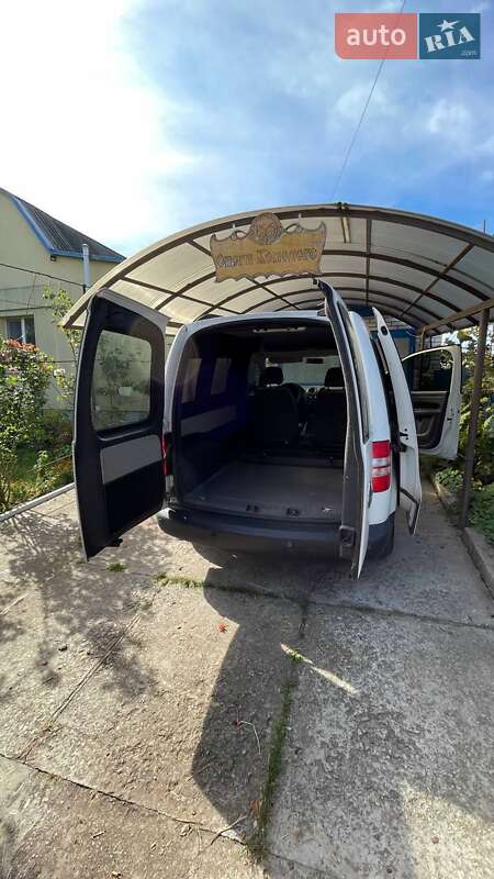 Мінівен Volkswagen Caddy 2015 в Ржищеві фото 9 Мінівен Volkswagen Caddy 2015 в Ржищеві