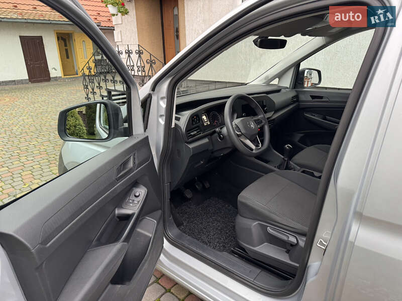 Вантажний фургон Volkswagen Caddy 2022 в Радивиліві