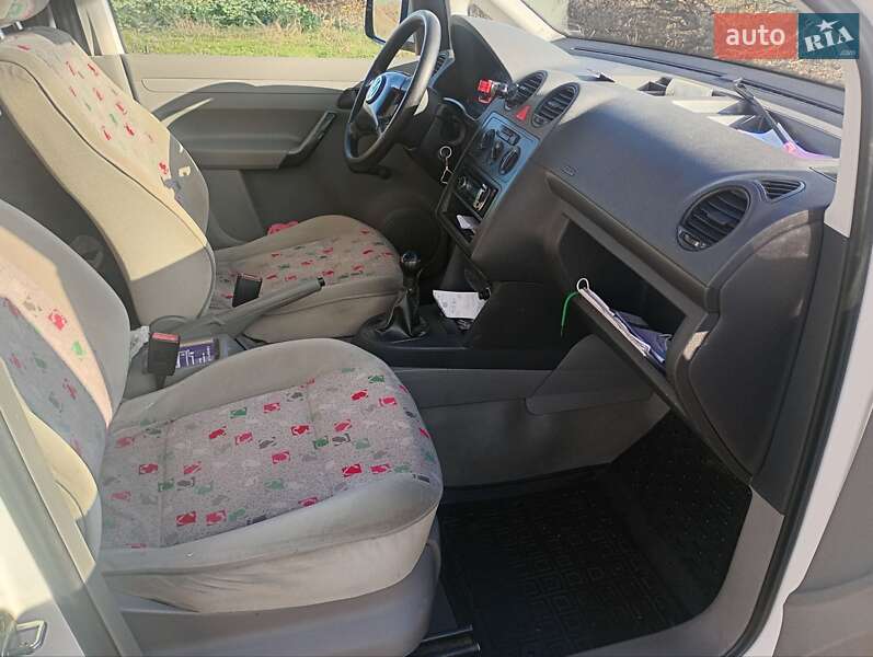 Минивэн Volkswagen Caddy 2006 в Черкассах