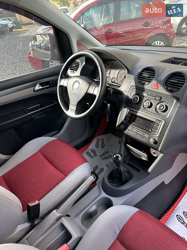 Мінівен Volkswagen Caddy 2006 в Смілі фото 19 Мінівен Volkswagen Caddy 2006 в Смілі