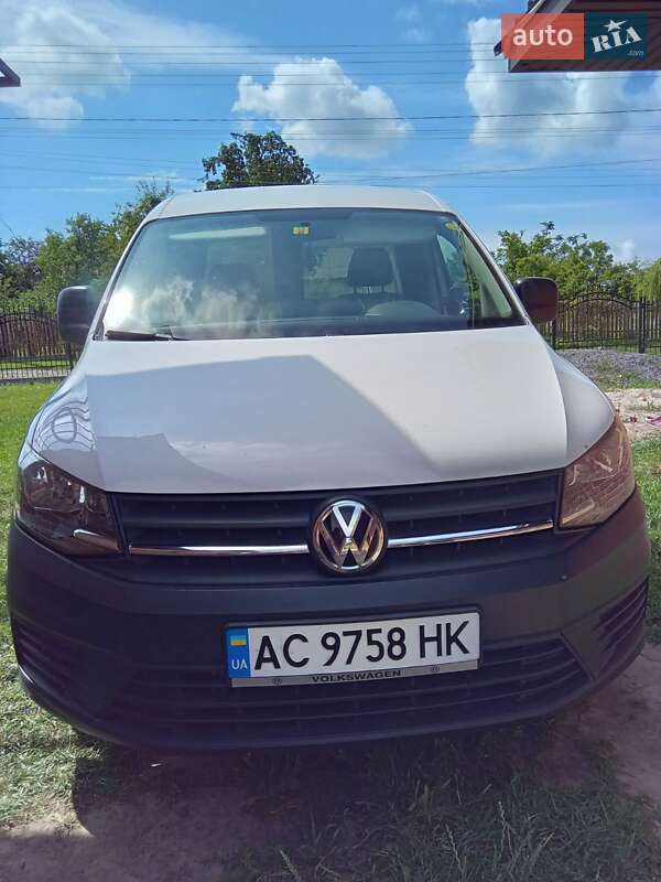 Грузовой фургон Volkswagen Caddy 2017 в Луцке