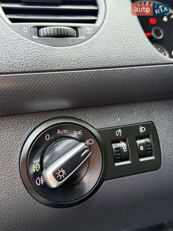 Минивэн Volkswagen Caddy 2014 в Киеве фото 15 Минивэн Volkswagen Caddy 2014 в Киеве