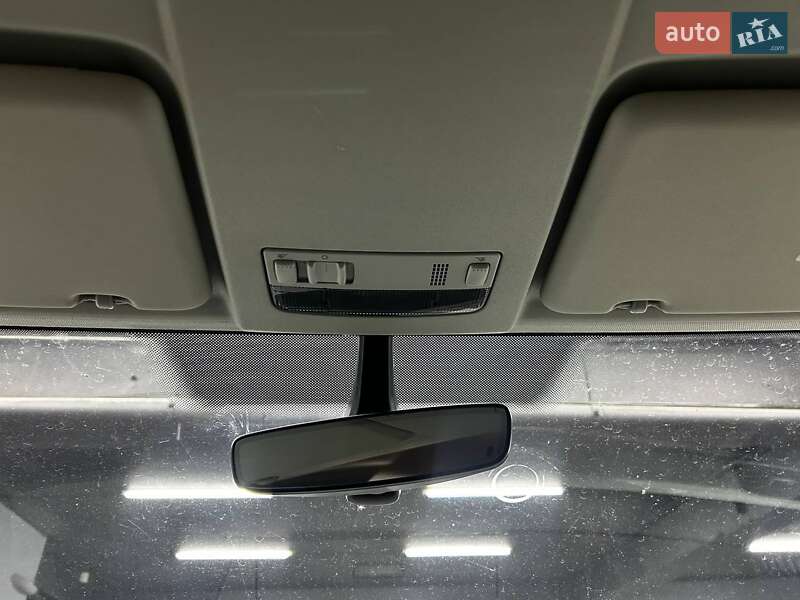 Мінівен Volkswagen Caddy 2018 в Чернівцях фото 11 Мінівен Volkswagen Caddy 2018 в Чернівцях