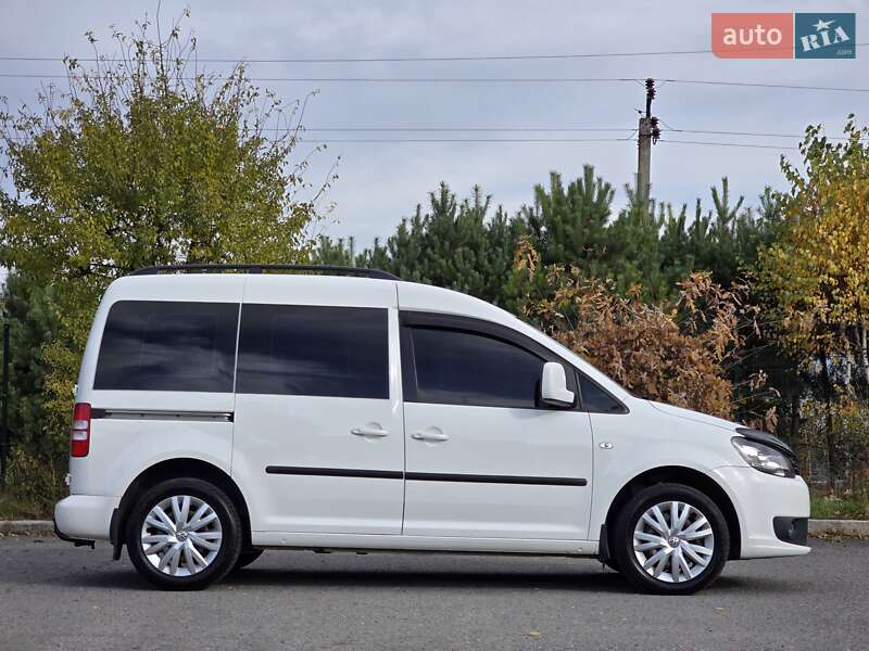 Минивэн Volkswagen Caddy 2014 в Хмельницком