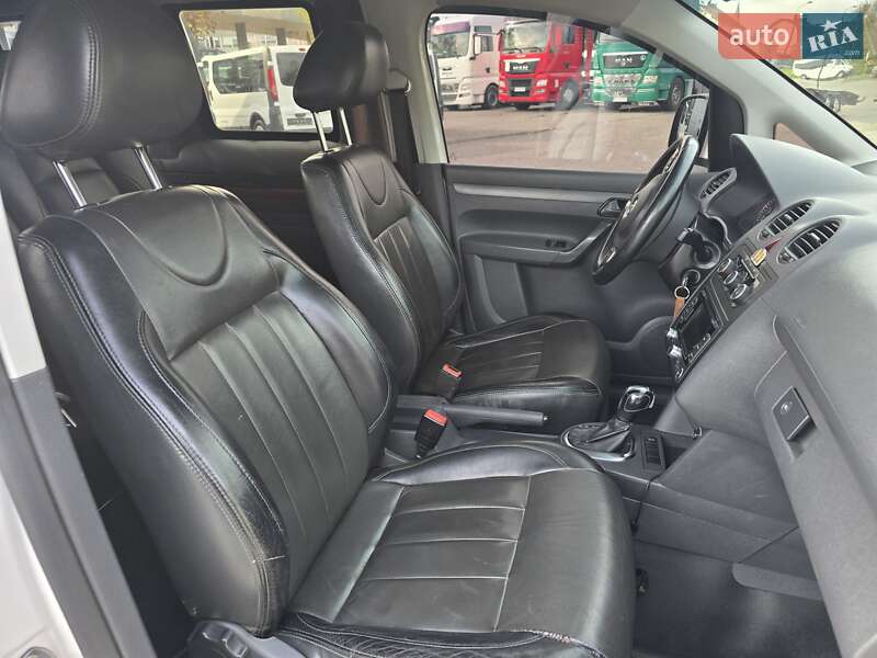 Минивэн Volkswagen Caddy 2014 в Хмельницком