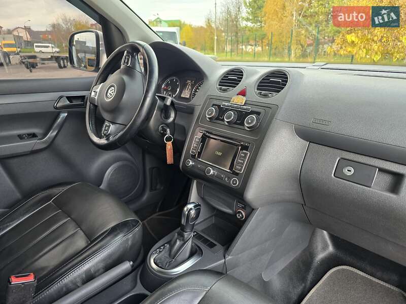 Минивэн Volkswagen Caddy 2014 в Хмельницком
