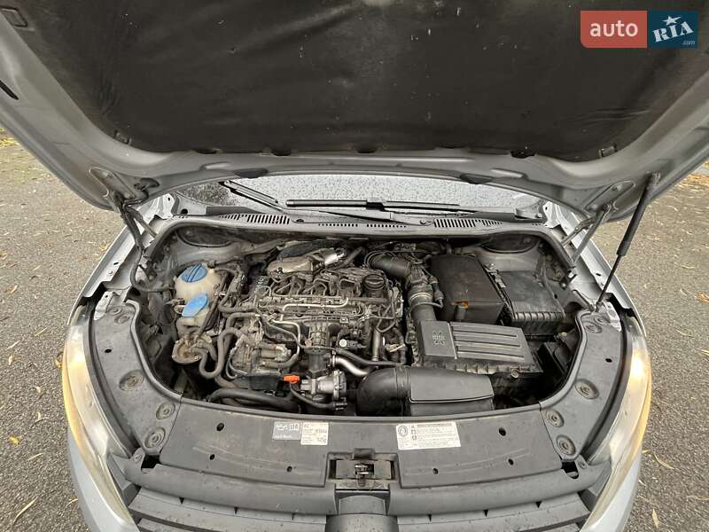 Минивэн Volkswagen Caddy 2011 в Обухове фото 2 Минивэн Volkswagen Caddy 2011 в Обухове