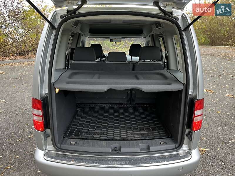 Минивэн Volkswagen Caddy 2011 в Обухове фото 10 Минивэн Volkswagen Caddy 2011 в Обухове