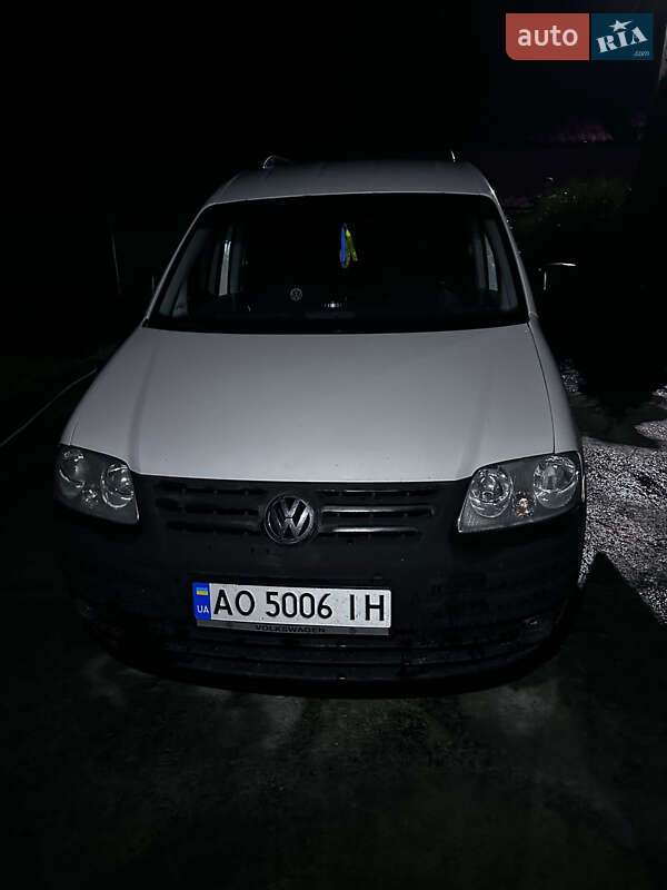 Минивэн Volkswagen Caddy 2008 в Тячеве фото 14 Минивэн Volkswagen Caddy 2008 в Тячеве