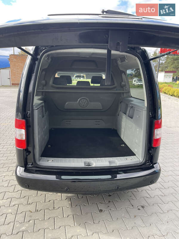 Мінівен Volkswagen Caddy 2009 в Луцьку
