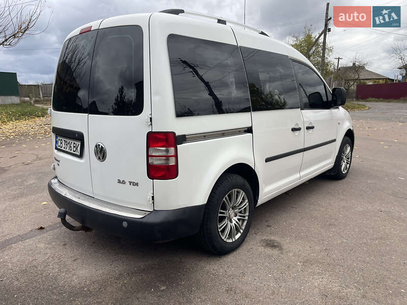 Мінівен Volkswagen Caddy 2011 в Борзні