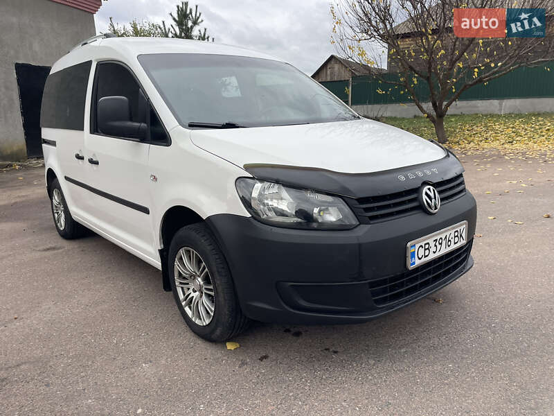 Мінівен Volkswagen Caddy 2011 в Борзні