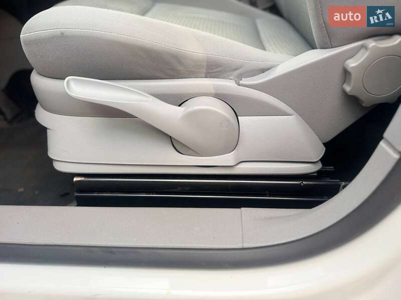 Мінівен Volkswagen Caddy 2010 в Козятині фото 18 Мінівен Volkswagen Caddy 2010 в Козятині