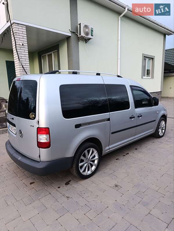 Мінівен Volkswagen Caddy 2009 в Житомирі