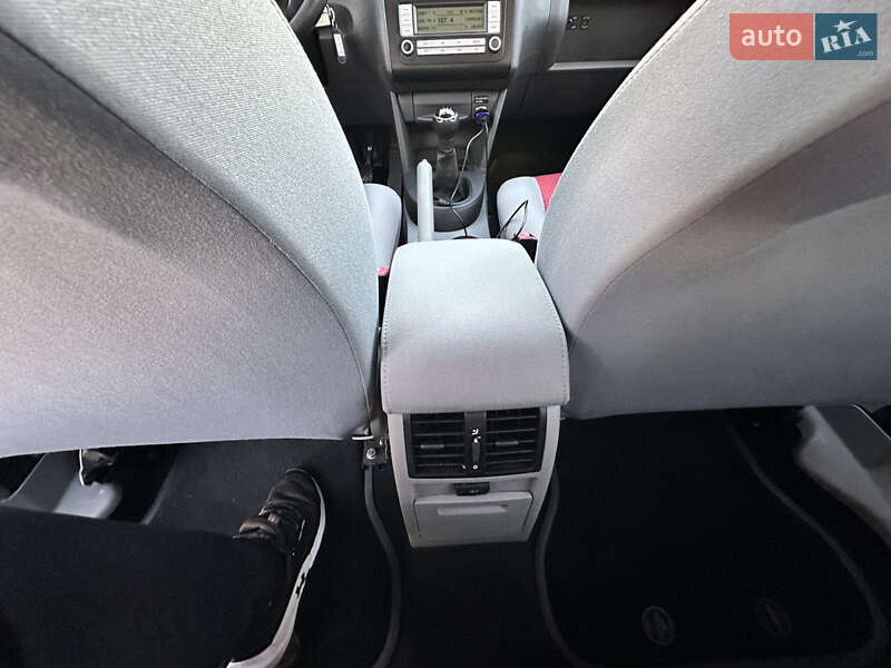 Мінівен Volkswagen Caddy 2008 в Вінниці