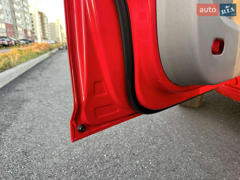 Мінівен Volkswagen Caddy 2008 в Вінниці