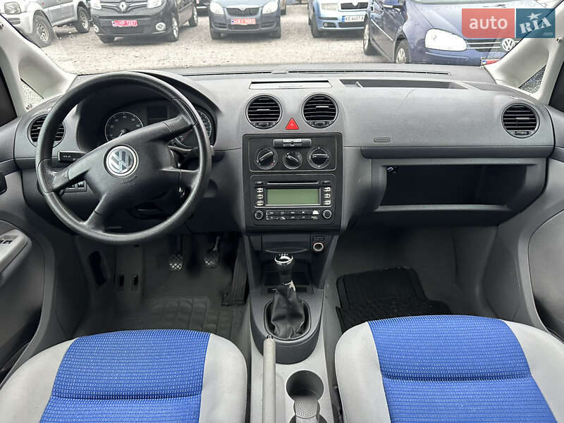 Мінівен Volkswagen Caddy 2006 в Кам'янському