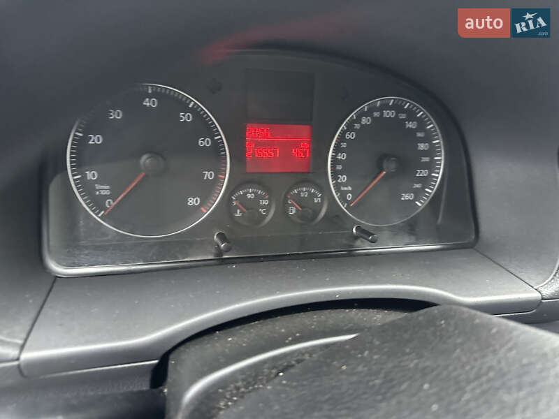 Мінівен Volkswagen Caddy 2006 в Кам'янському