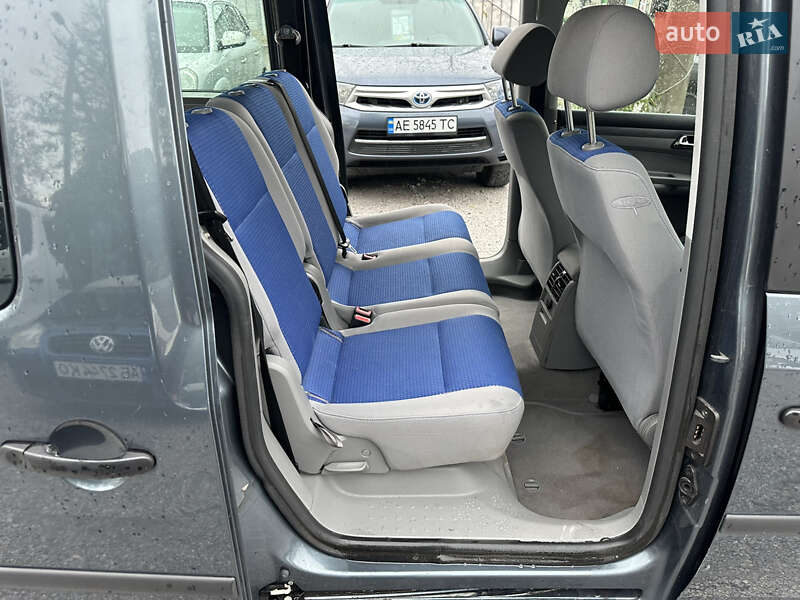 Мінівен Volkswagen Caddy 2006 в Кам'янському