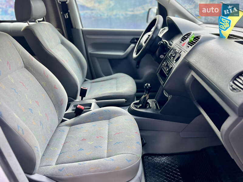 Минивэн Volkswagen Caddy 2005 в Житомире фото 8 Минивэн Volkswagen Caddy 2005 в Житомире