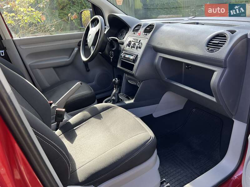 Минивэн Volkswagen Caddy 2008 в Хмельницком