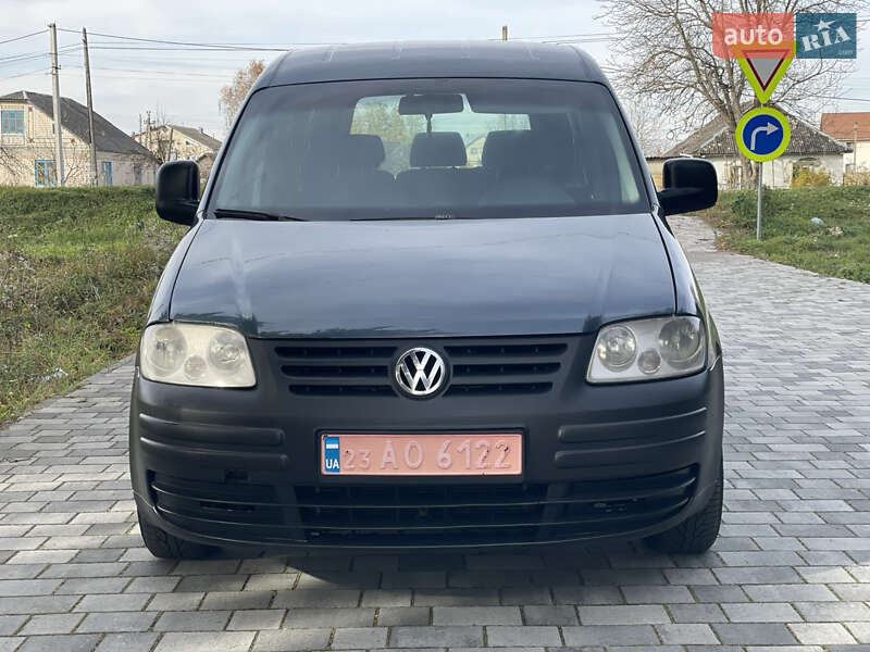 Минивэн Volkswagen Caddy 2008 в Староконстантинове