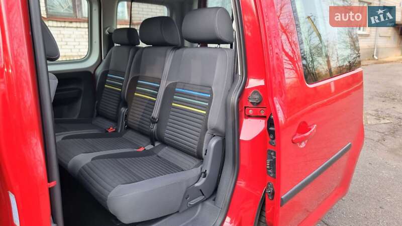 Минивэн Volkswagen Caddy 2014 в Киеве фото 17 Минивэн Volkswagen Caddy 2014 в Киеве