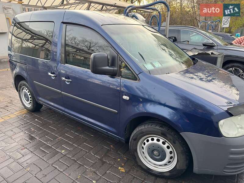 Минивэн Volkswagen Caddy 2004 в Киеве фото 3 Минивэн Volkswagen Caddy 2004 в Киеве