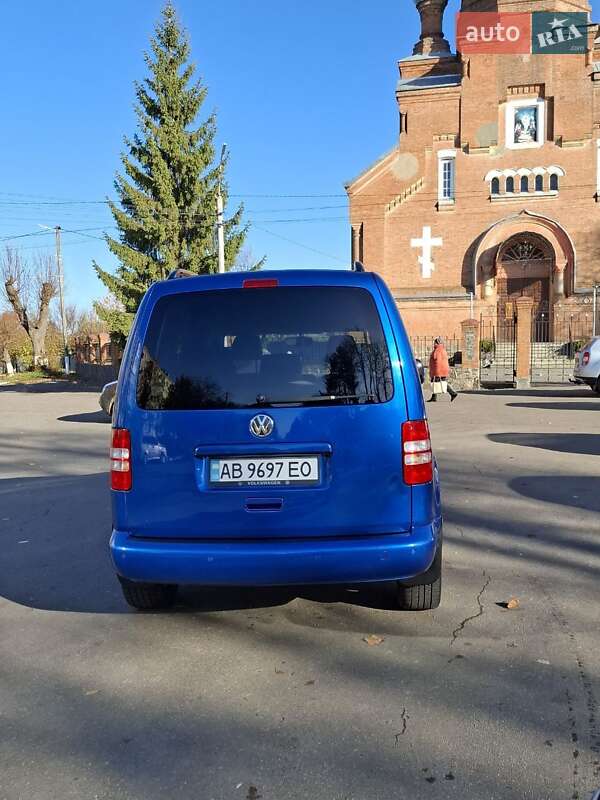 Мінівен Volkswagen Caddy 2015 в Іллінцях