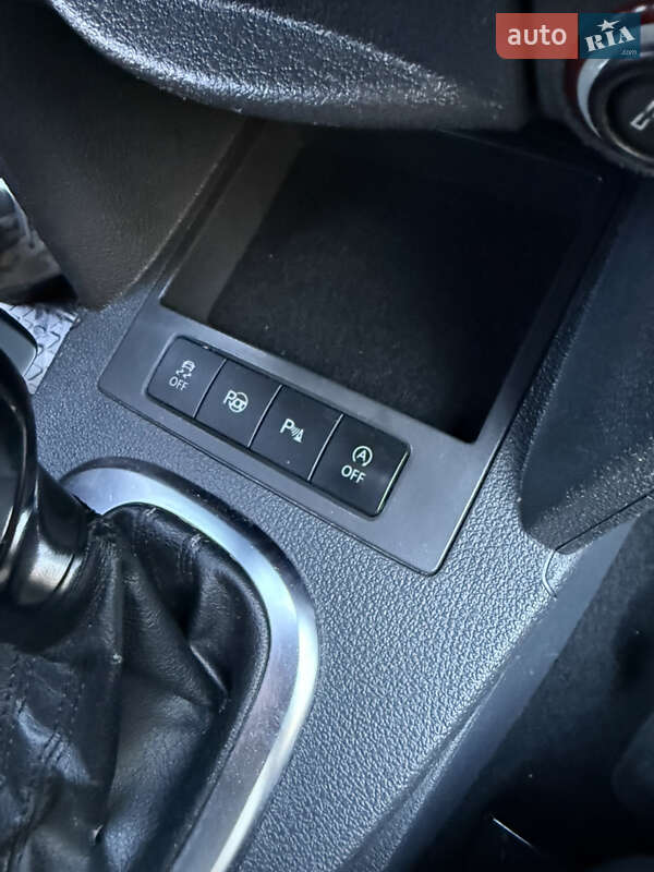 Минивэн Volkswagen Caddy 2013 в Черновцах