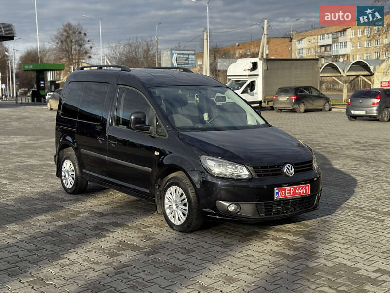 Минивэн Volkswagen Caddy 2014 в Луцке