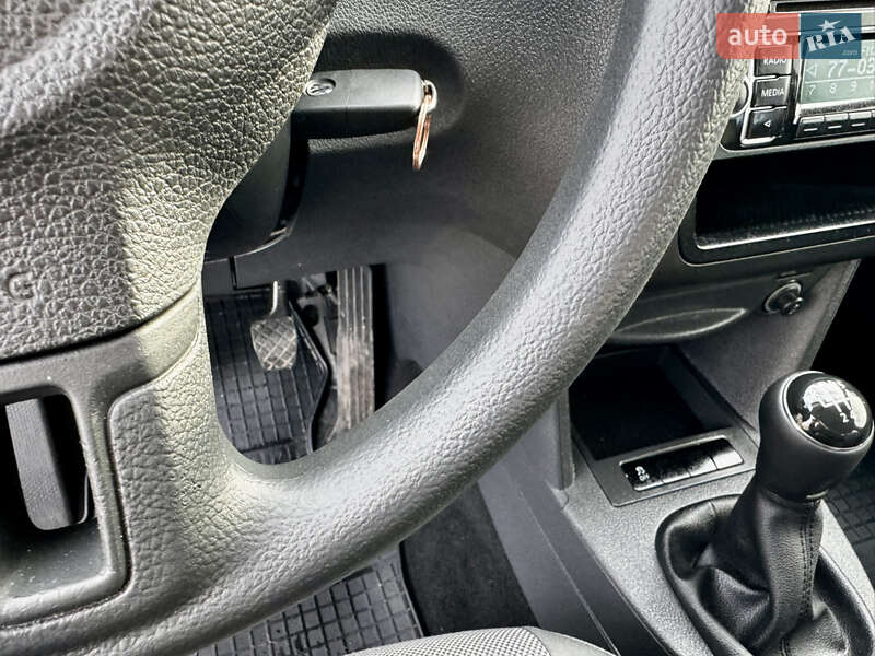 Минивэн Volkswagen Caddy 2014 в Луцке