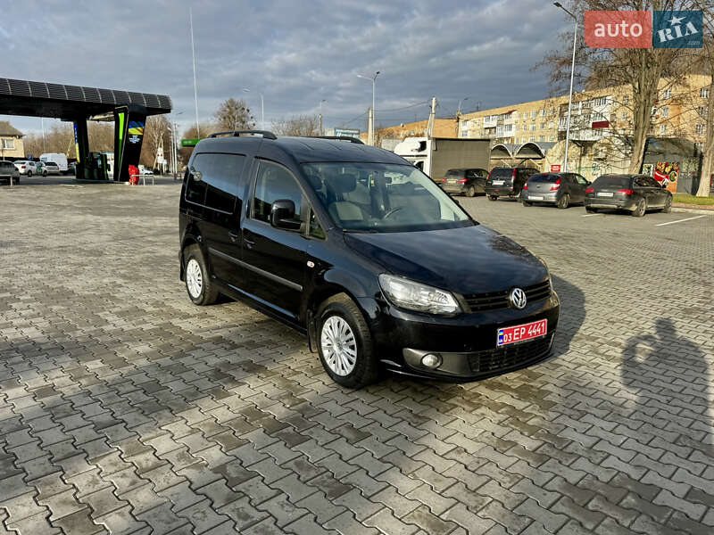 Минивэн Volkswagen Caddy 2014 в Луцке