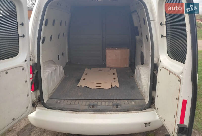 Грузовой фургон Volkswagen Caddy 2010 в Харькове фото 6 Грузовой фургон Volkswagen Caddy 2010 в Харькове