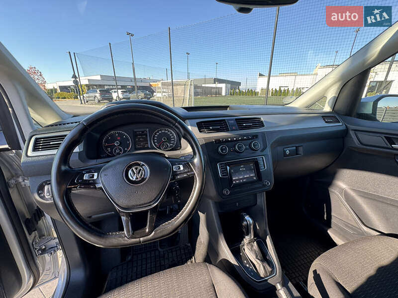 Мінівен Volkswagen Caddy 2016 в Мукачевому